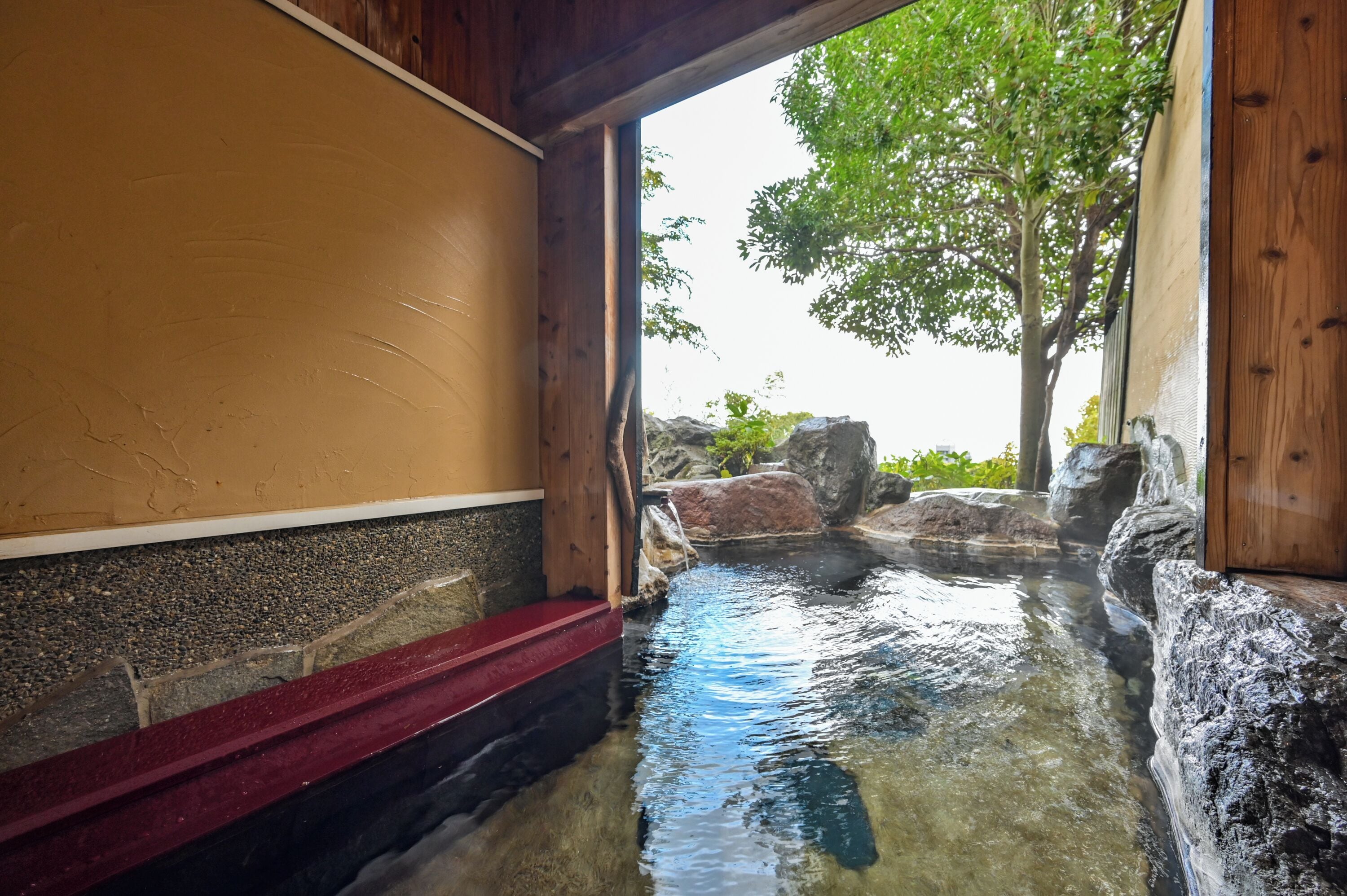 傳統客房, 非吸煙房 (East Wing, with Open-Air Bath) | 浴室 | 獨立浴缸及淋浴設備、浸缸、免費梳洗用品、風筒