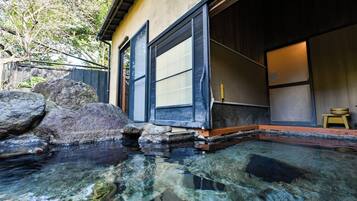 Japanese-Western Room with Open-Air Bath Non Smoking | Minibar, in-room safe, free WiFi