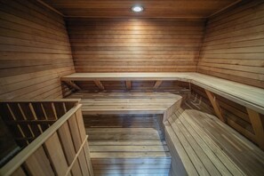 Exterior - Pines 2169 (Keystone)