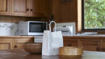 House (2 Bedrooms) | Private kitchen | Fridge, oven, stovetop, cookware/dishes/utensils