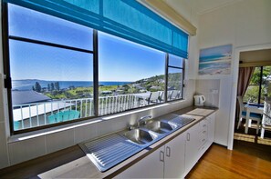 Microwave, stovetop - AAA Views, 2 View Street, (Crescent Head)