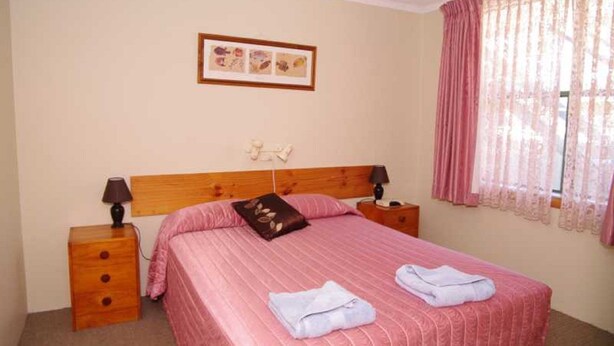 1 bedroom, iron/ironing board - Beachfront 2, 25 Willow Street, (Crescent Head)