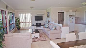 Villa (2 Bedrooms) | Living area | TV