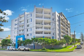 واجهة المنشأة