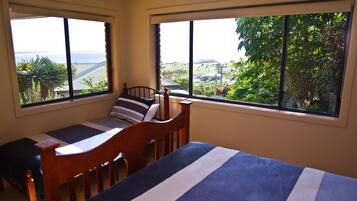 2 bedrooms, iron/ironing board