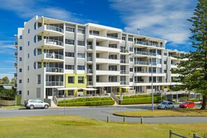 Front of property - Sandcastle 407, 12-24 William Street, (Port Macquarie)