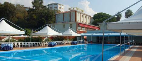 Seasonal outdoor pool