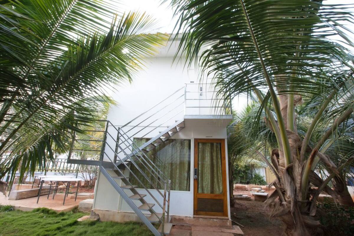 Cottage, letti multipli | Una scrivania, Wi-Fi gratuito