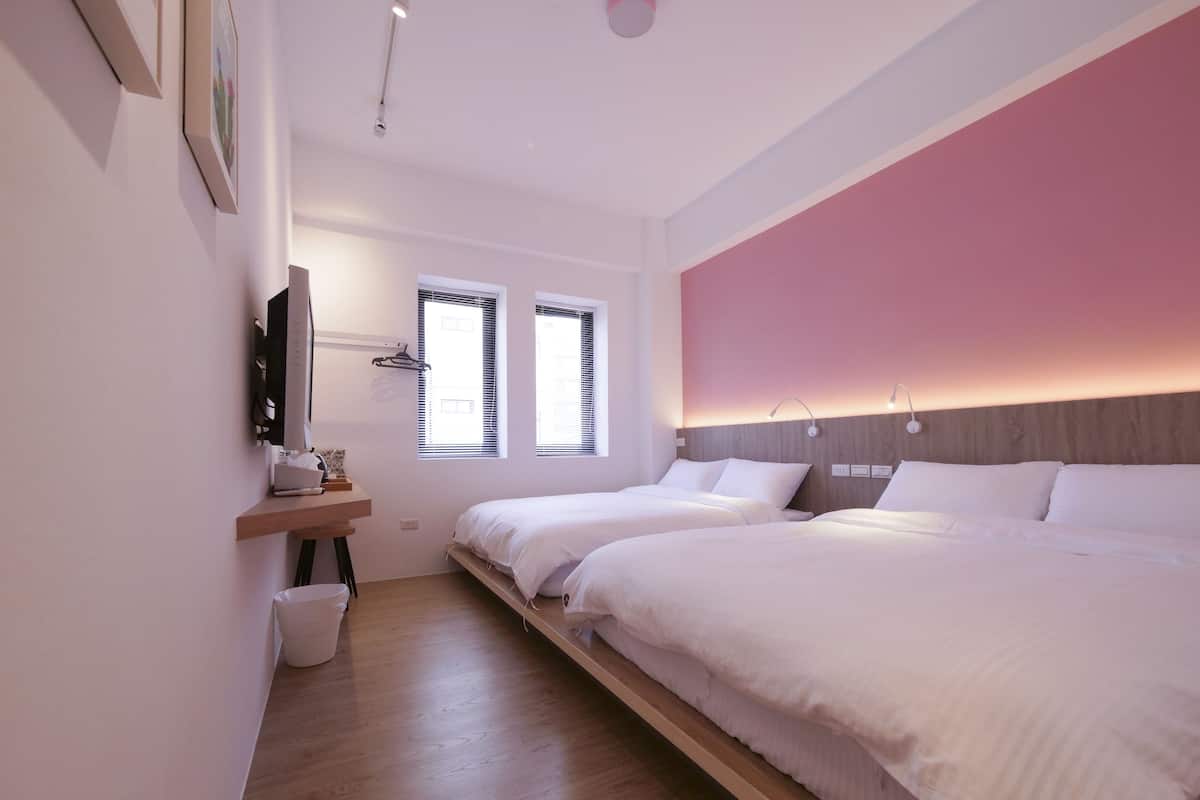 Desk, blackout curtains, free WiFi, bed sheets