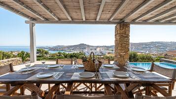 Luxury Villa, 4 Bedrooms, Private Pool, Sea View | Outdoor dining
