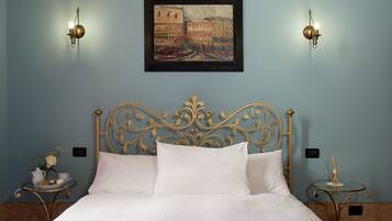 Kahden hengen huone | Minibaari, tallelokero huoneessa, yksilöllisesti sisustettu