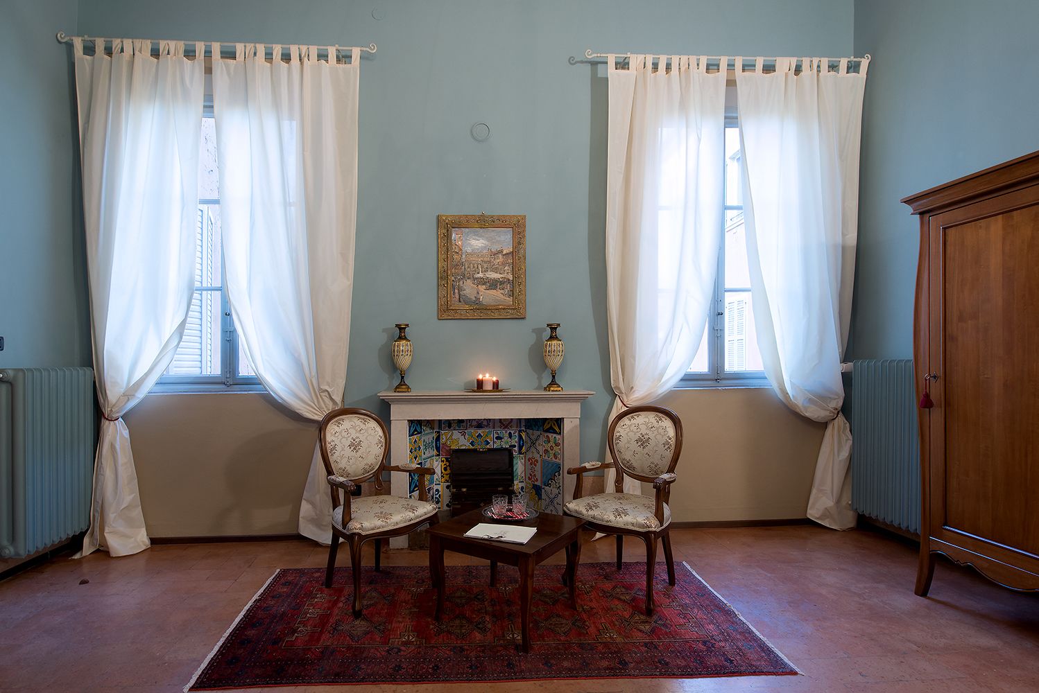 Habitación doble superior | Minibar, caja de seguridad en la habitación y decoración personalizada 