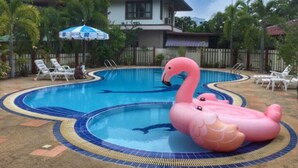 Unclassified image, 3 of 21, button - Busaba House (Pattaya)
