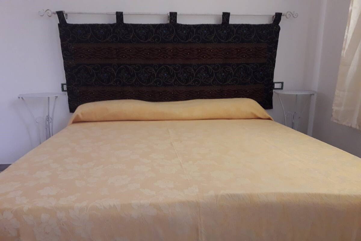 Double Room (Furica)
