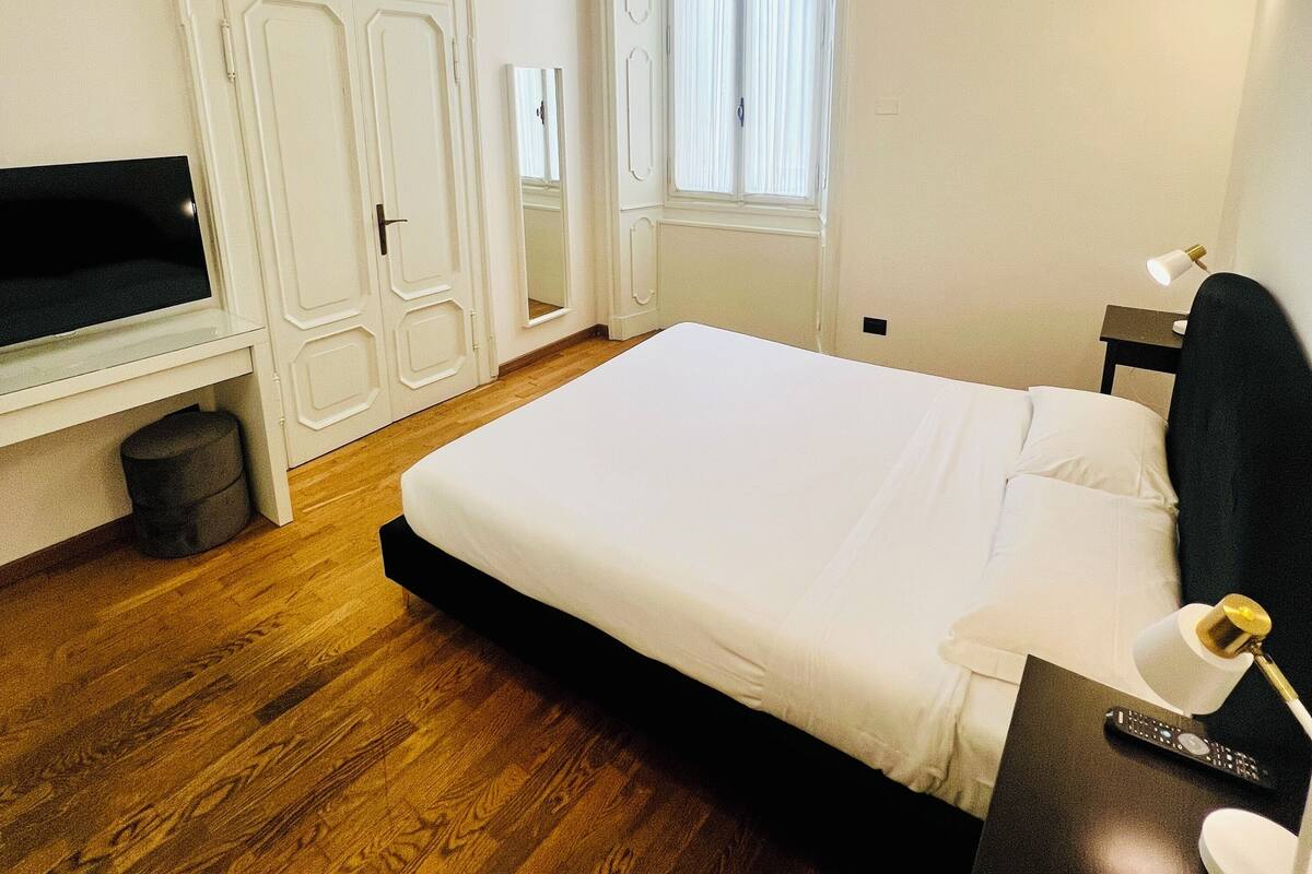 Double Room, Ensuite (Room 5) | WiFi (free), bed sheets