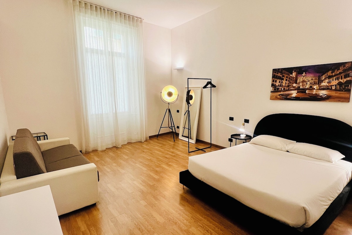 Quarto quádruplo, suíte (Room 7) | Wi-Fi de cortesia, roupa de cama