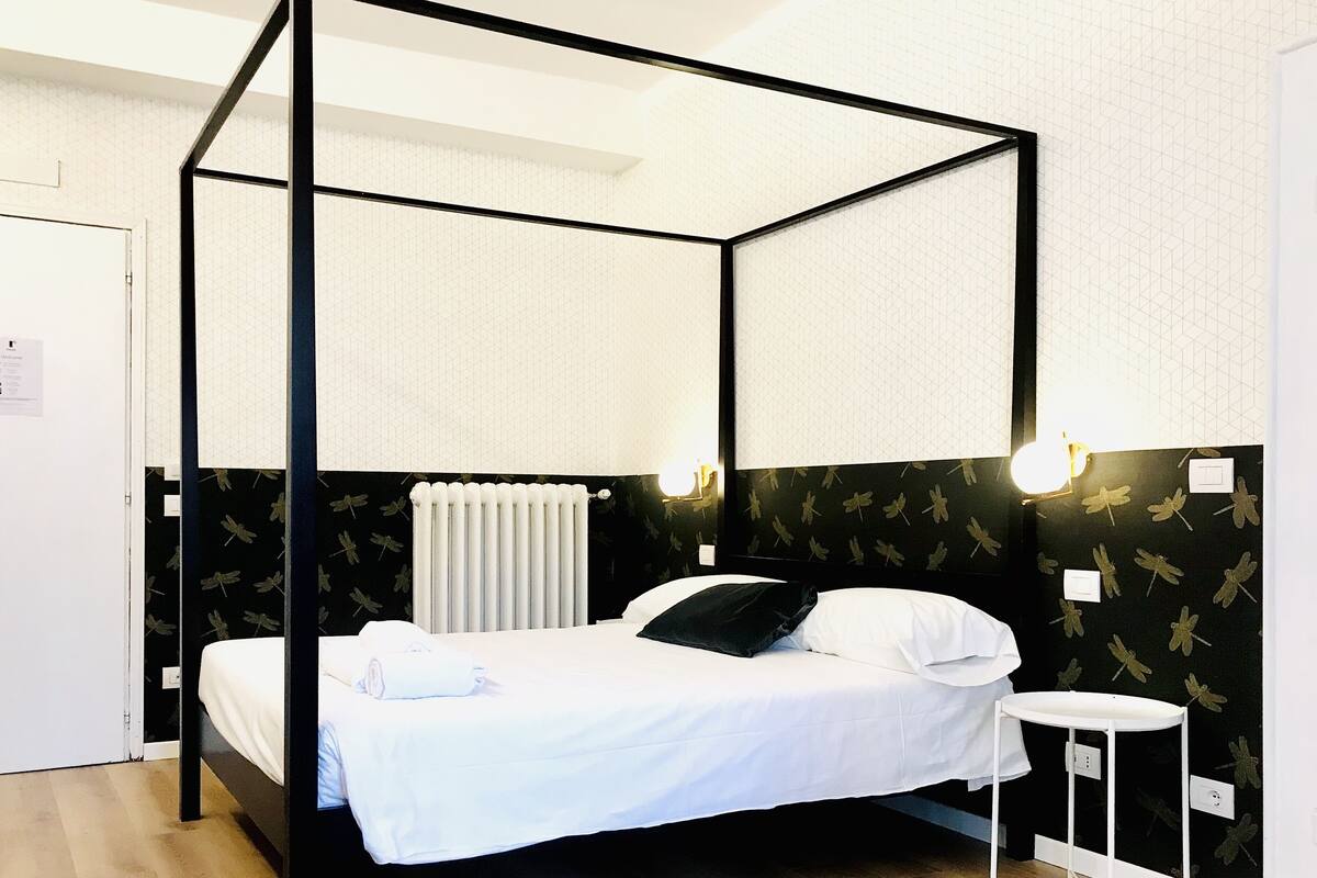 Superior Room (room 10) | WiFi (free), bed sheets