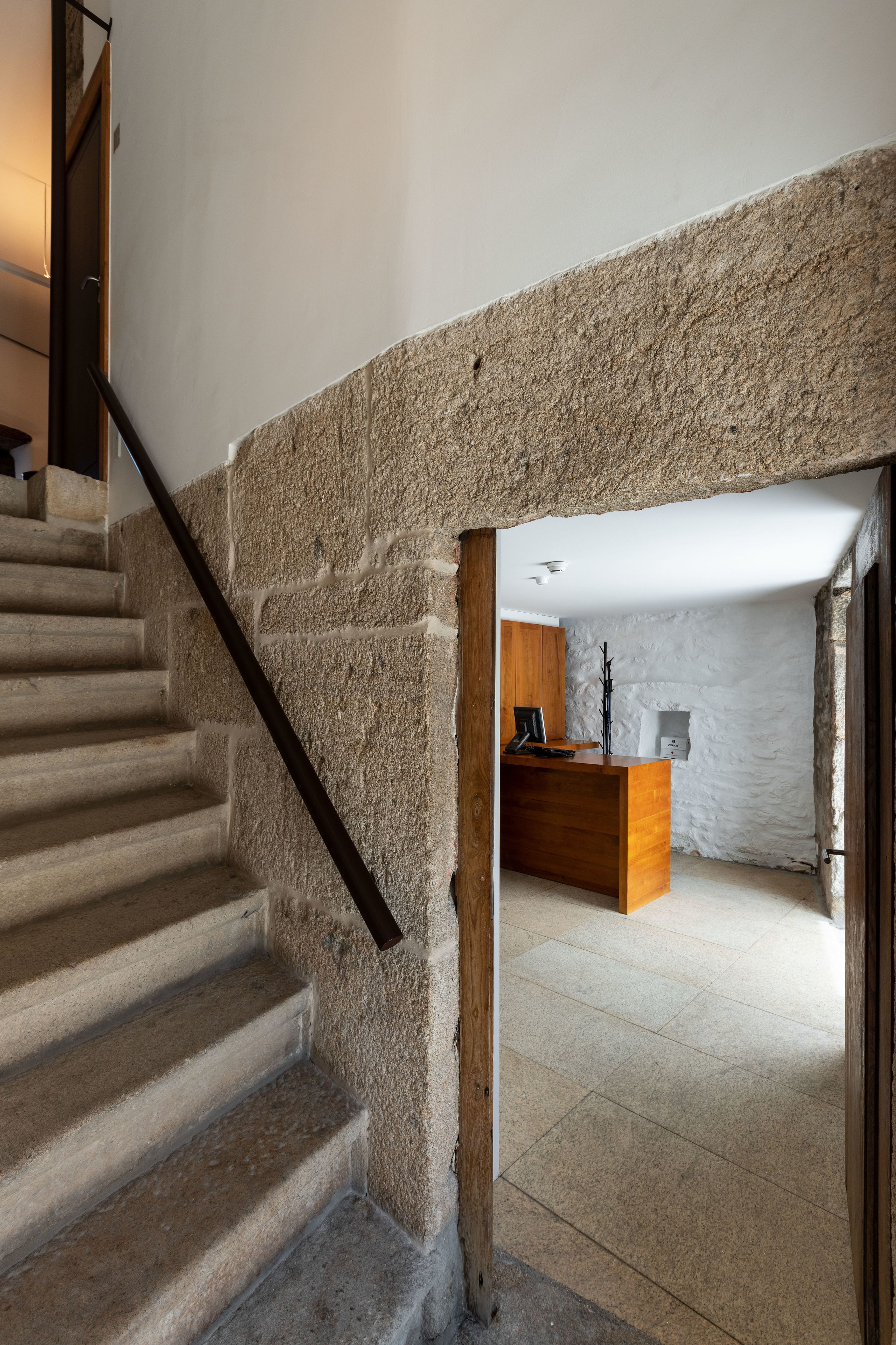 Inn-/utsjekkingsautomat