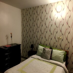 Comfort Apartment, 1 Bedroom | 1 bedroom, blackout drapes, rollaway beds, free WiFi - Résidence Bimbois (Abidjan)