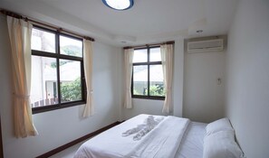 บ้านพักเบสิก | 3 ห้องนอน, ผ้าม่านกันแสง, Wi-Fi ฟรี