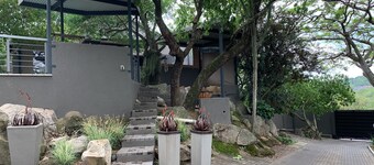 Birds Babble Self Catering Guest House