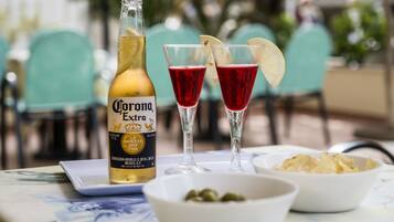 Alimentação e bebidas