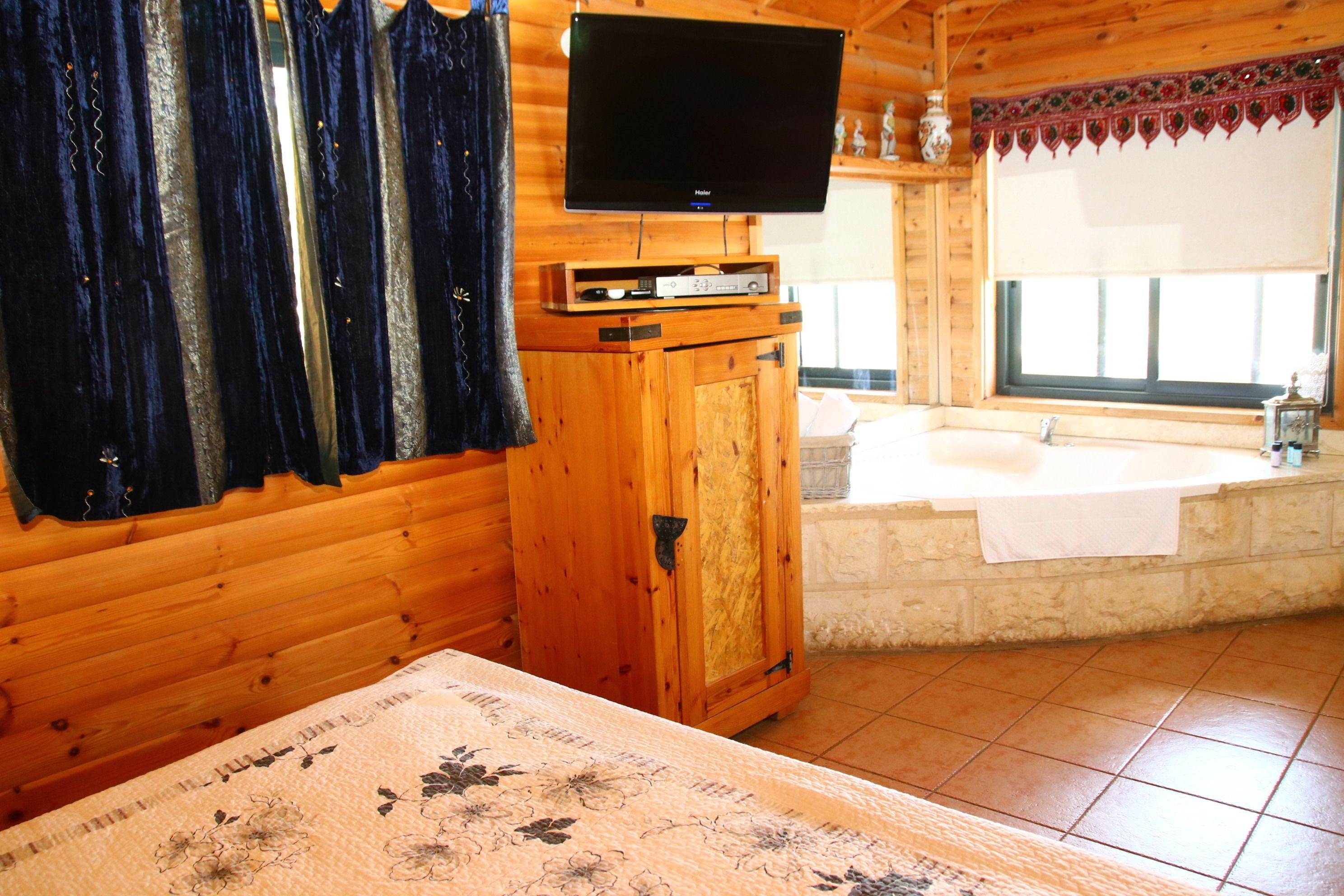 อินเทอร์เน็ตแบบใช้สาย (ฟรี), ผ้าปูที่นอน