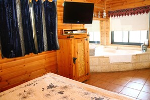 Free wired Internet, bed sheets