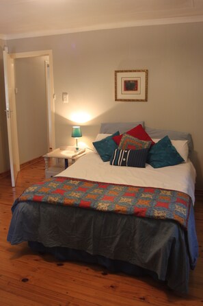 Exclusive House, 3 Bedrooms, Garden Area - Uvongo log home (Margate)