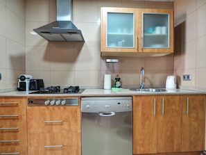 Fridge, microwave, oven, dishwasher