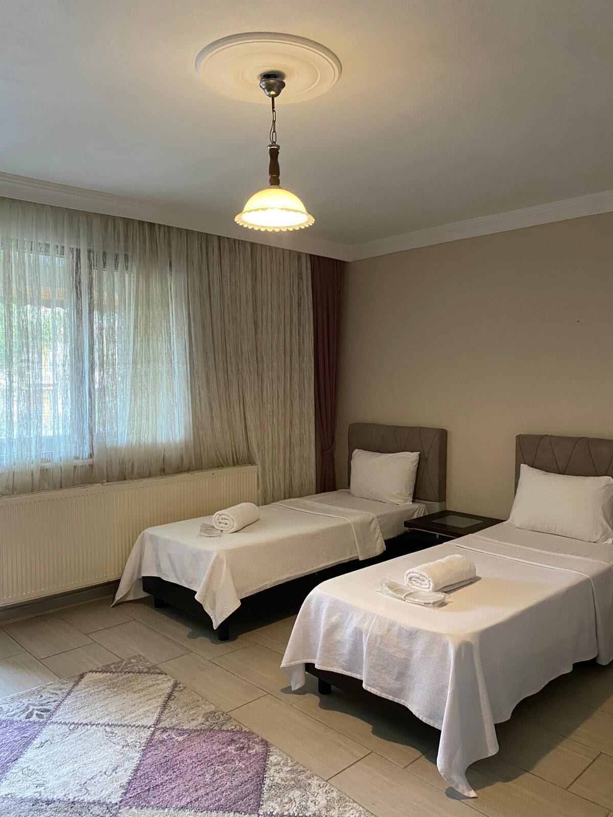 In-room safe, free WiFi, bed sheets
