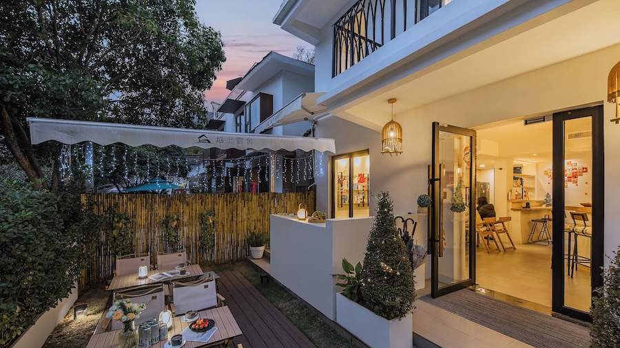 Hangzhou West Lake Yueshang Yunshe Boutique Homestay