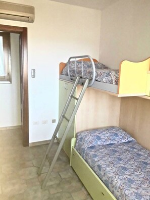 2 habitaciones y cunas 
