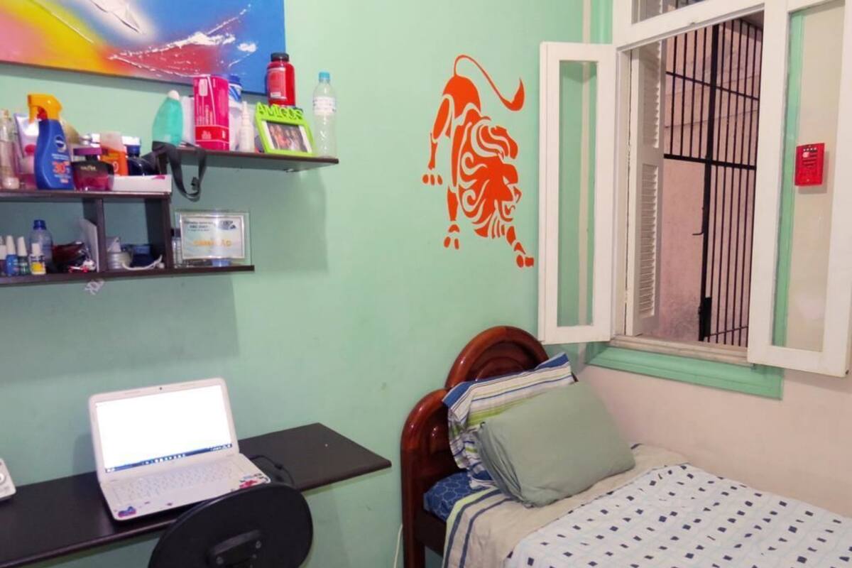 Individually furnished, free WiFi, bed sheets