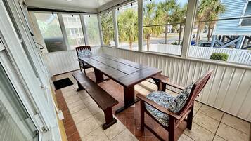 Hus - 6 sovrum | Restaurang utomhus