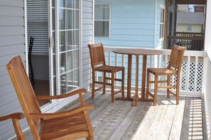 House, 5 Bedrooms | Outdoor dining - 5 By The Sea 5 Bedroom Home by RedAwning (Surfside Beach)