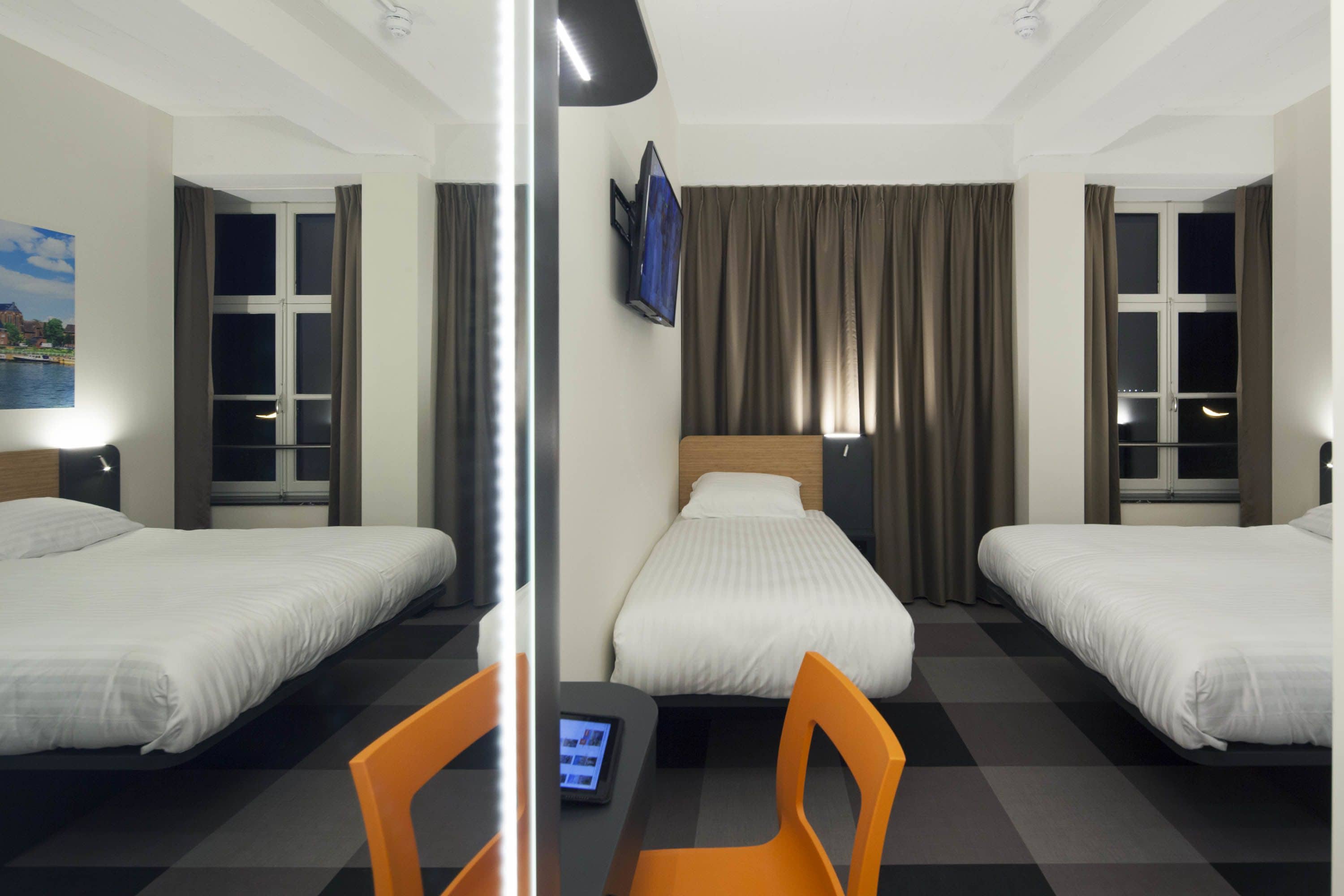 family triple room | desk, iron/ironing board, free wifi, bed sheets