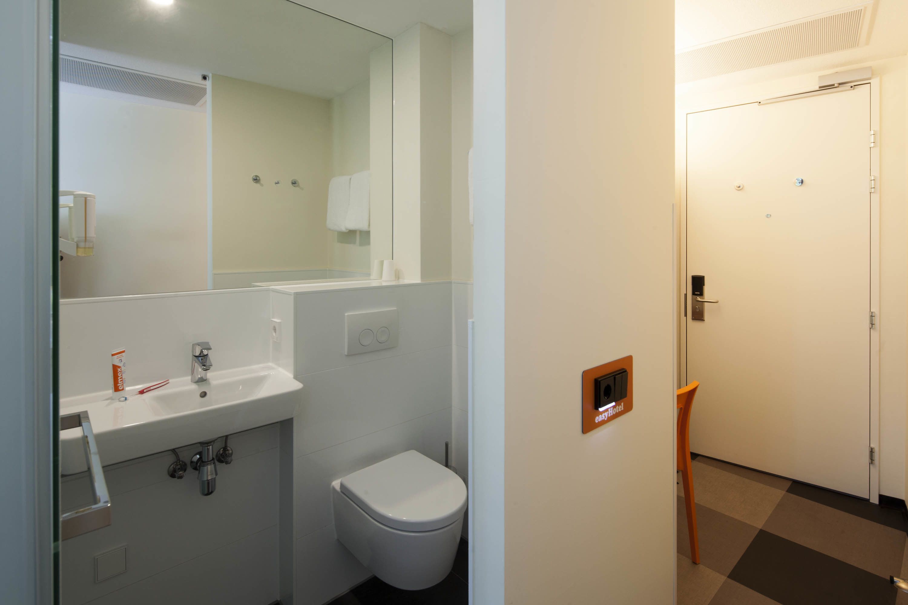 Foto - easyHotel Maastricht City Centre