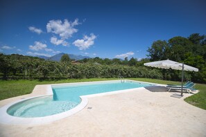 Outdoor pool, sun loungers - Agriturismo Turina by Connexion (Bricherasio)