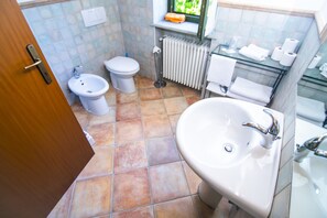 Bathroom - Agriturismo Turina by Connexion (Bricherasio)