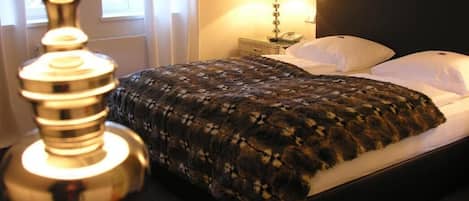 Double Room | Desk, free WiFi