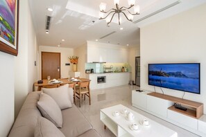 Luxury-Apartment, 2 Schlafzimmer, Nichtraucher | Wohnbereich | LCD-Fernseher