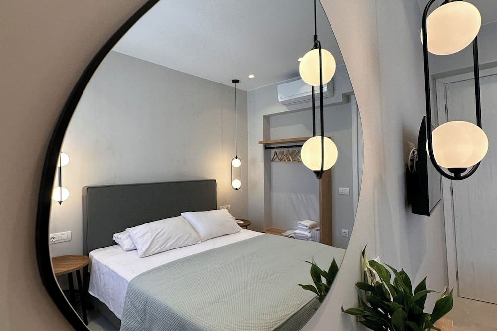 Ikaros Art Hotel