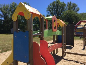 Children's play area - outdoor