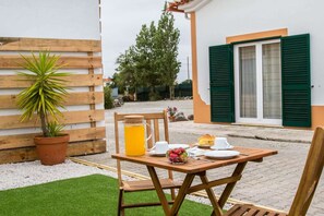 Ilmainen päivittäinen mannermainen aamiainen 