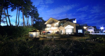 Gyeongpo Bali Pension