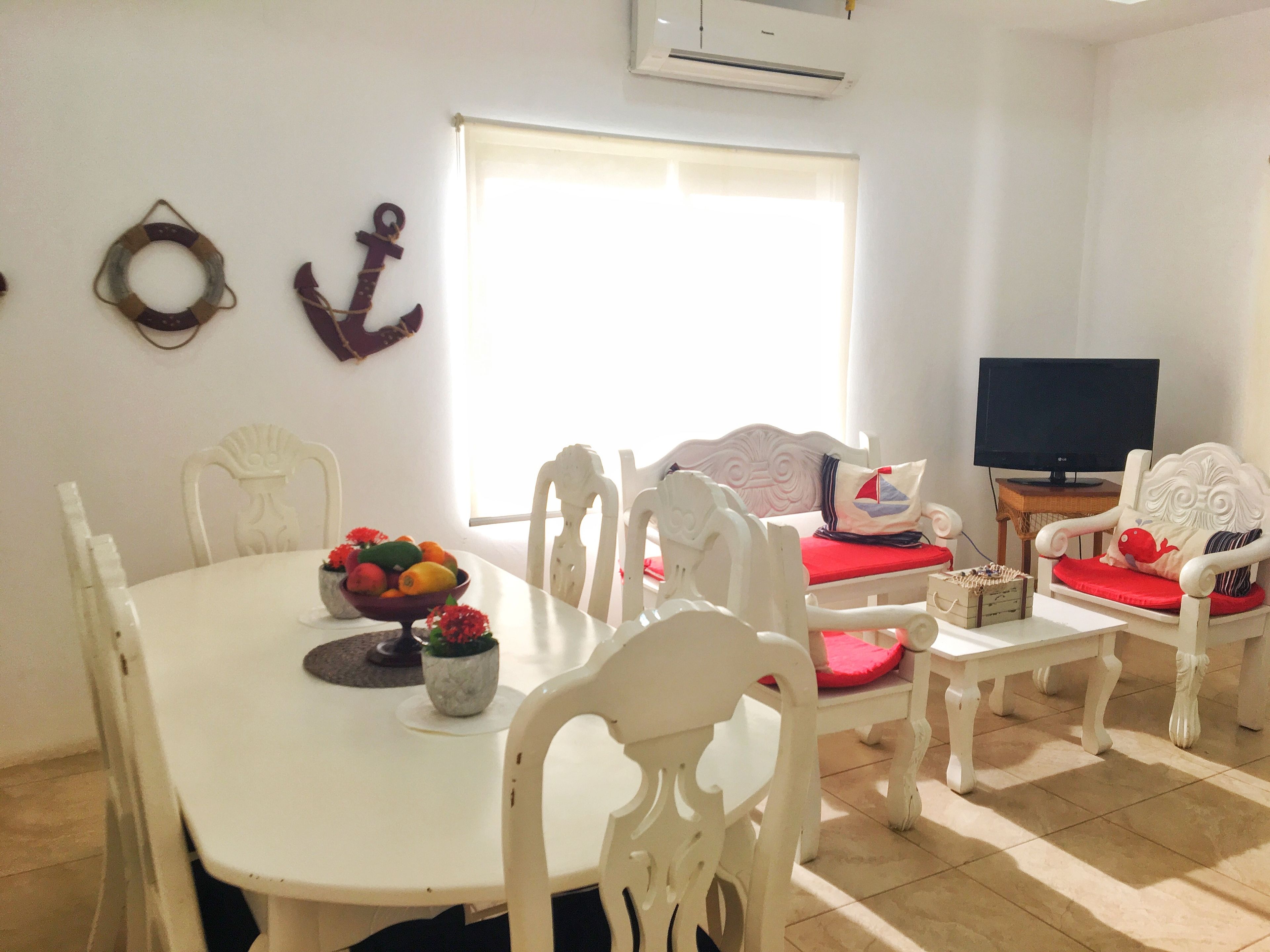 Deluxe House, Multiple Bedrooms, Non Smoking, Courtyard View | In-room dining