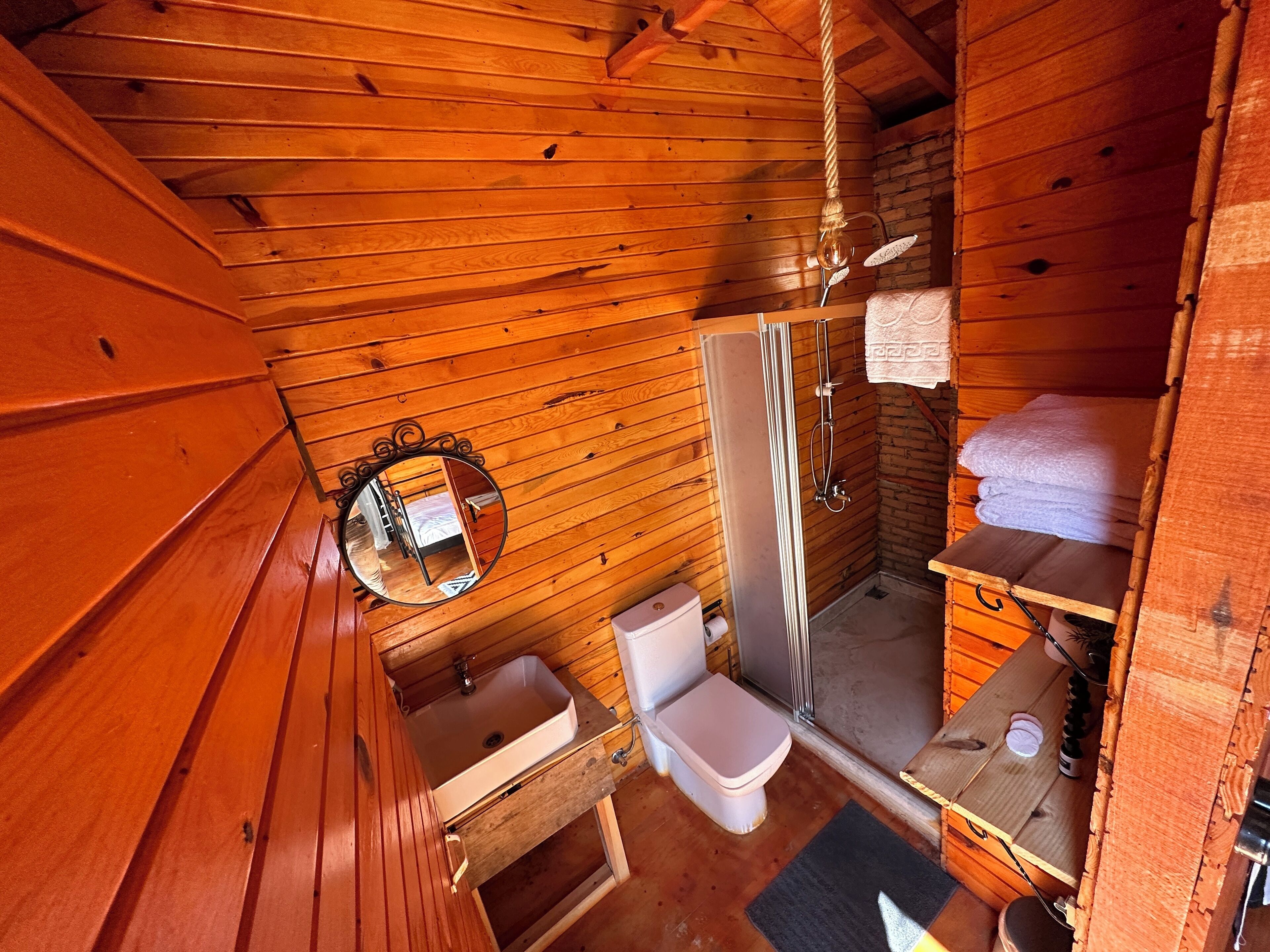 studio, pets allowed, pool view | bathroom | free toiletries, hair dryer, slippers, towels