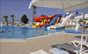 Indoor pool, 4 outdoor pools, pool umbrellas, sun loungers - Palmyra Holiday Resort & Spa (Monastir)