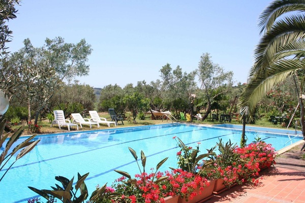 Schwimmbad des Ferienhauses